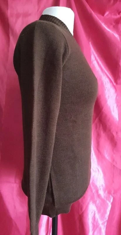 Bruine trui voor dames met knoopdetails maat 34 - XS – photo 5